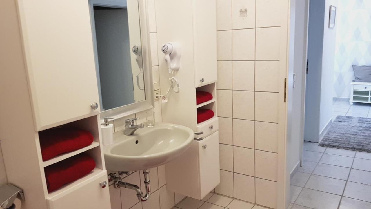 Ferienwohnung Gockels-Auszeit Бад-Вильдунген Экстерьер фото